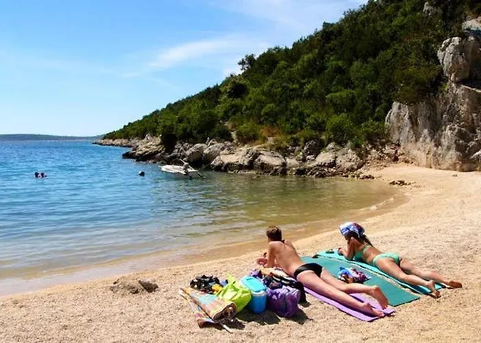 Family-friendly With Parking In Vinisce, 100 M² Apartament Vinišće
