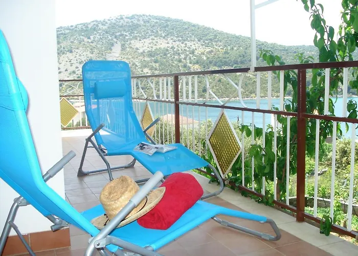 Apartament Family-friendly With Parking In Vinisce, 100 M² *