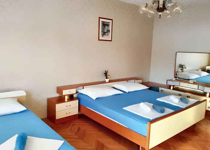 Apartament Family-friendly With Parking In Vinisce, 100 M²